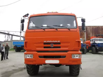 Седельный тягач "КАМАЗ 44108 6010- 24" (6х6) - 779 520 000 сум / комплект