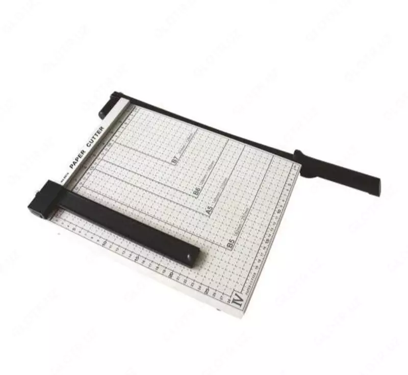 Резак для бумаги A4 8014 Deli