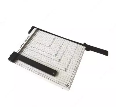 Резак для бумаги A4 8014 Deli