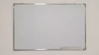 доска магнитно маркерная 90*120