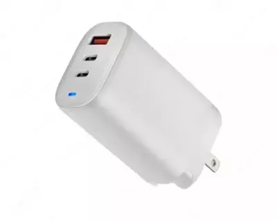 Зарядное устройство "Acer" GaN 65W, three-port Charger, 2 x typeC and 1 x typeA, EU and UK plug (Арт.- GP.ADT11.011)
