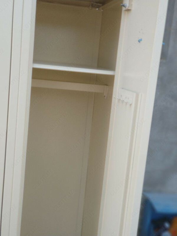 1 200 000 сум Шкаф металлический раздевальный на 3 секции