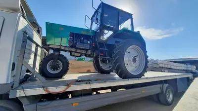 325 000 000 so'm / dona Traktor Belarus 80X