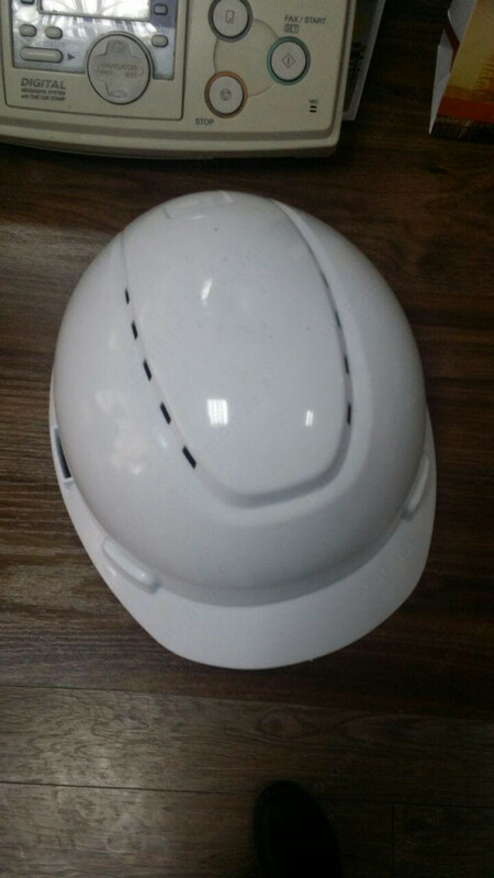 Каска защитная