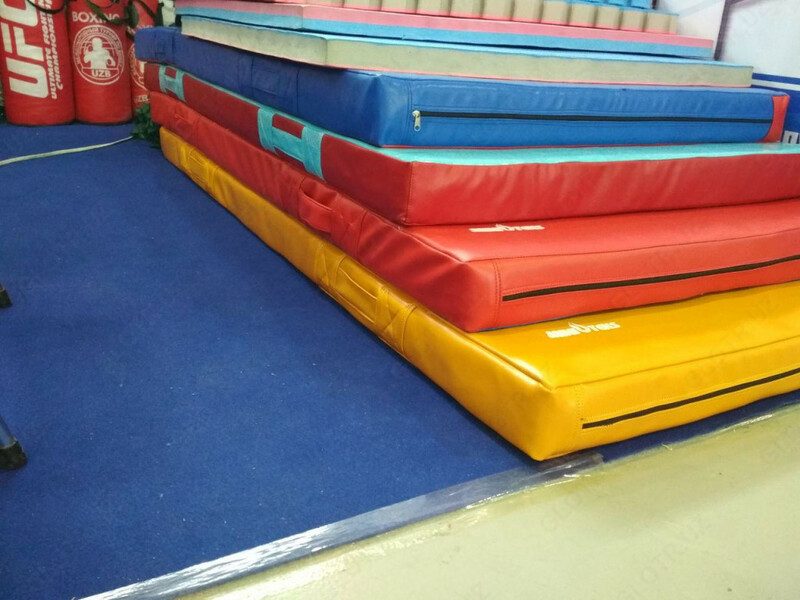 Спортивные маты из вспененного полиэтилена