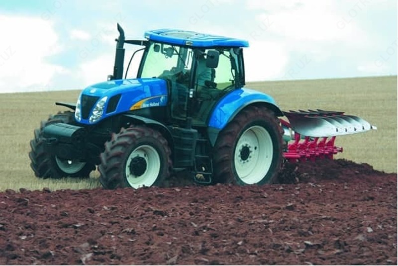   Трактор New Holland T 7060