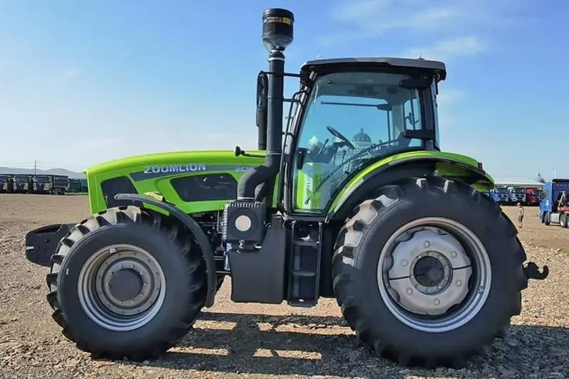 Трактор сельскохозяйственный (полуавтомат) "ZOOMLION" OOO "RADIUS AGROTEX"