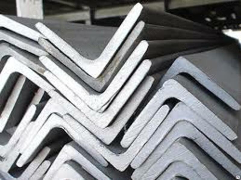  Уголок горячекатаный равнополочный (160х160х12*12000) - 