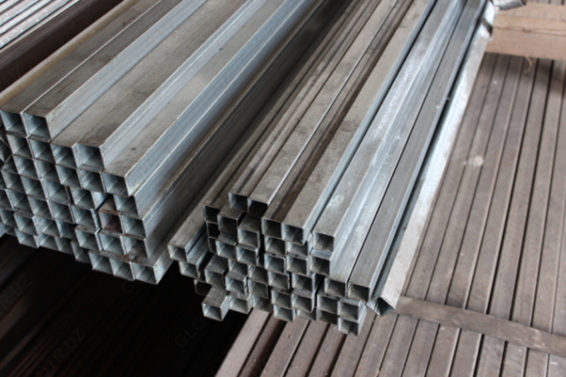 Труба профильная 40*80*1.7 мм