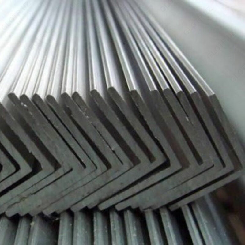 Уголок равнополочный 30х4 - {0} so'mdan