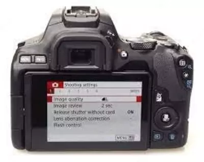 7 150 000 so'm / dona Фотоаппарат Canon EOS 250D