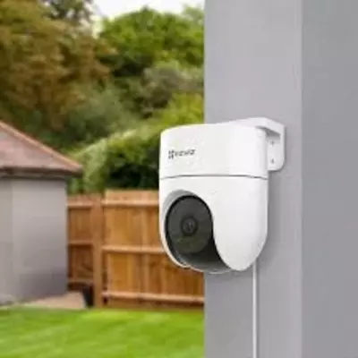 Камера EZVIZ CS-H8C (4MP) Камера EZVIZ CS-H8C (4MP)