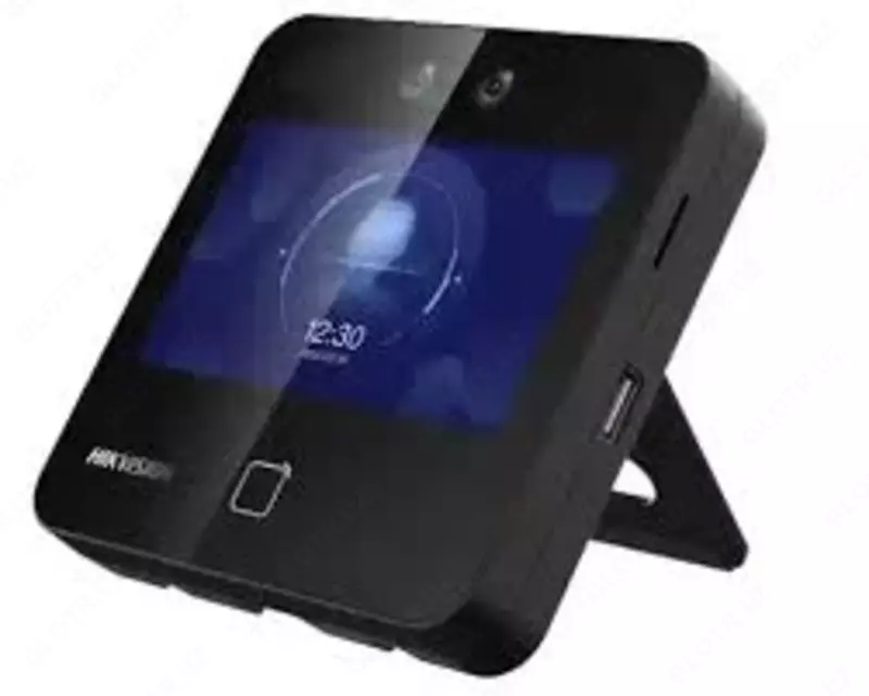 Терминал доступа DS-K1T642EF