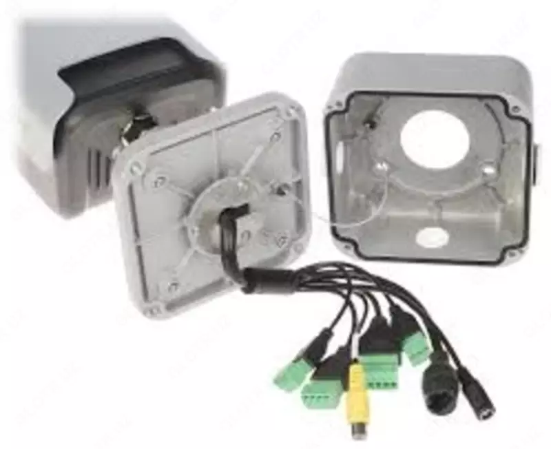 ООО "Hitech LTD" - DHI-ITC413-PW4D-IZ1 avtomobil raqamlarini aniqlovchi kirish nazorati videokamerasi