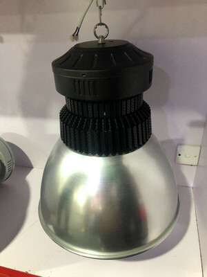 Светодиодный подвесной прожектор типа РСП 150 Вт