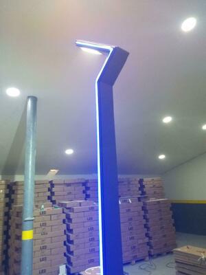 Уличный фонарь