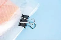  Упаковка металлических зажимов для бумаг Deli 25 мм  48 шт. (Арт. - 8564-S) Черные - 