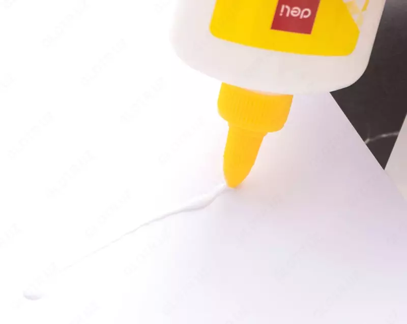   Жидкий канцелярский ПВА клей Deli Stick UP  40 мл. игольчатый аппликатор (Арт. - 39445)