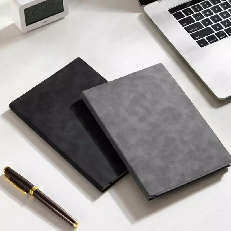  Daftar (qafas) Deli n14g  A5  210 x 143 mm  96 l. (114g-n-Lgg) yoruglik / kulrang Chakana savdo