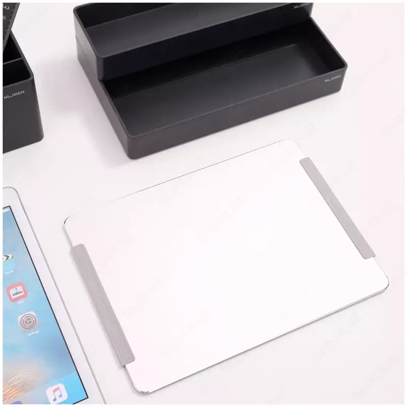   Sichqoncha paneli Deli NuSign 816  240 x 180 x 2 3 mm  plastmassa. (modda - 816-NS) Kumush/qora