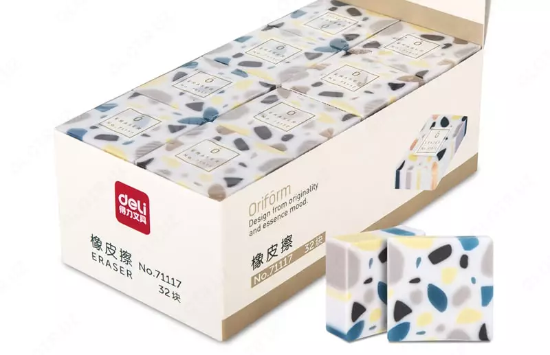 Корректирующий ластик Deli Oriform  36 х 36 х 12 мм  инд. уп. (Арт. - 71117) Цветное ассорти