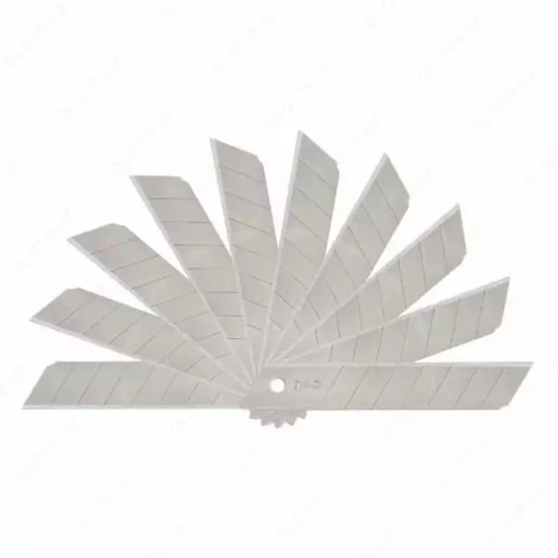 Сменные лезвия для канцелярского ножа Deli PRO металл  18 мм  уп. пласт. пенал  10 шт. (Арт. - 2011)