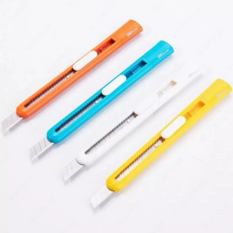 пластиковый