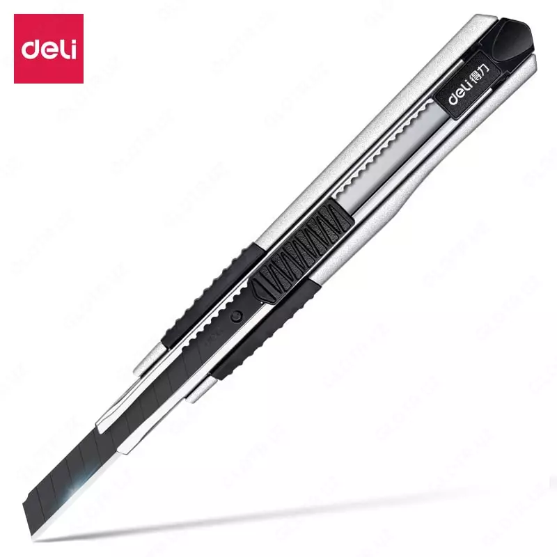 Kantselyariya pichog'i "Deli"