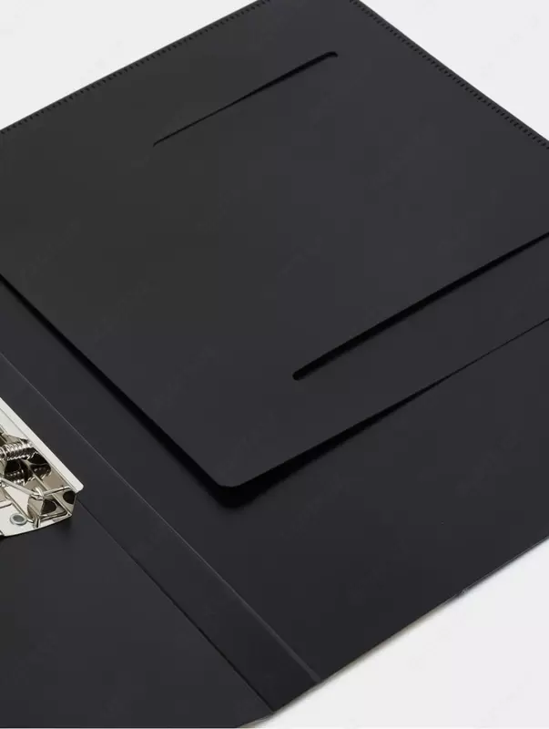   Hujjatlar uchun plastik papka (yon klip) Deli Nusign 181  A4  315 x 235 x 18 mm  500 mikron (Art.-181-NS-bk) Qora