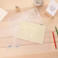   Папка - конверт Deli  пластиковая  1 отд.  А4  1 кнопка  180 мкм (Арт. - 5502) Прозрачная