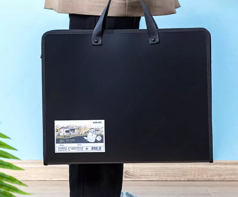  Пластиковая папка художника Deli Nuevo  2 ручки  1 отд.  440 х 350 мм  заст. молния (Арт. - 72706-bk) Черная Только в розницу