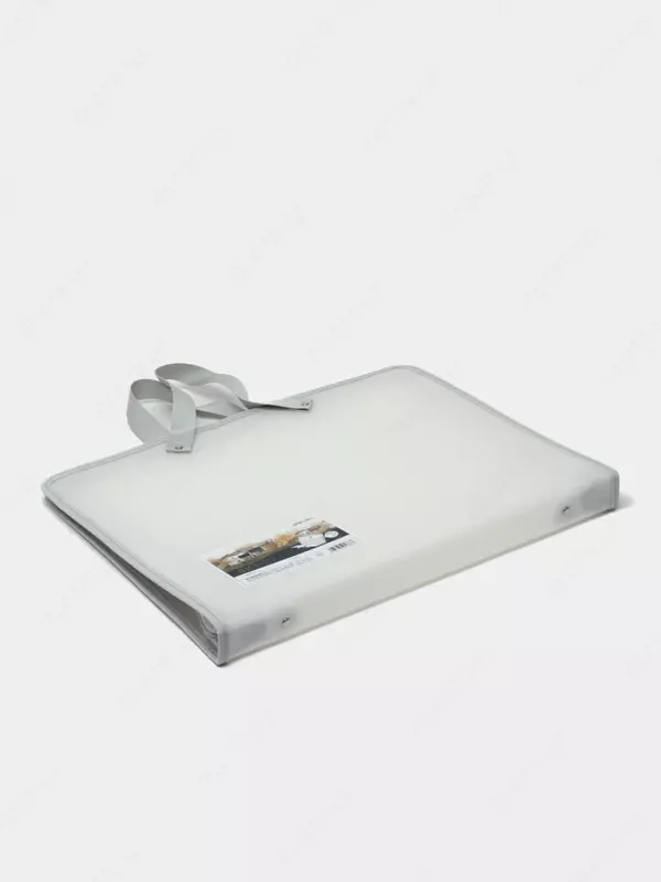   Пластиковая папка художника Deli Nuevo  2 ручки  1 отд.  440 х 350 мм  заст. молния (Арт. - 72706-wt) Белая