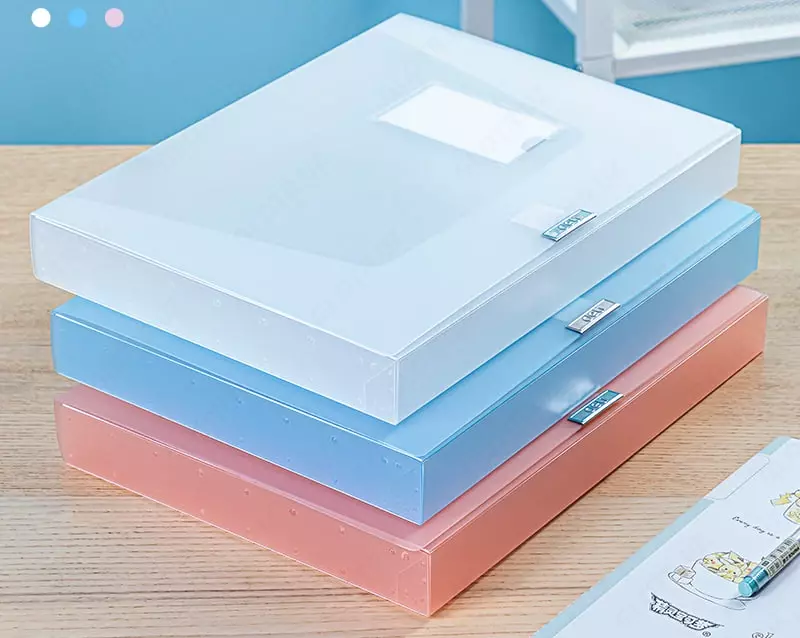   Deli plastik saqlash papkasi 320 x 240 x 35 mm  Velcro mahkamlagich  350 l (Art.- 63210-cl) Shaffof