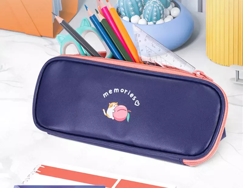  Школьный пенал Deli Memories  1 отд  220 х 85 х 45 мм  пластик (Арт. - 67126) Цв. ассорти - 