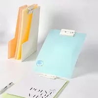  Папка-планшет (верхний зажим) Deli А4  600 мкм   220 х 310 х 1.5 мм (Арт. - 107-PE) Цв. ассорти - 