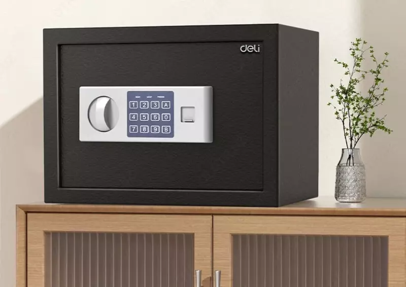  Ofis raqamli seyfi Deli ET521  250 x 350 x 250 mm  kod  2 murvat (Art. - 521-ET) Qora - 