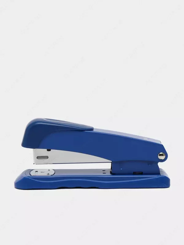   Канцелярский степлер Deli Essential  № 24/6  25 листов  карт. уп. (Арт.- 0316) Ассортимент