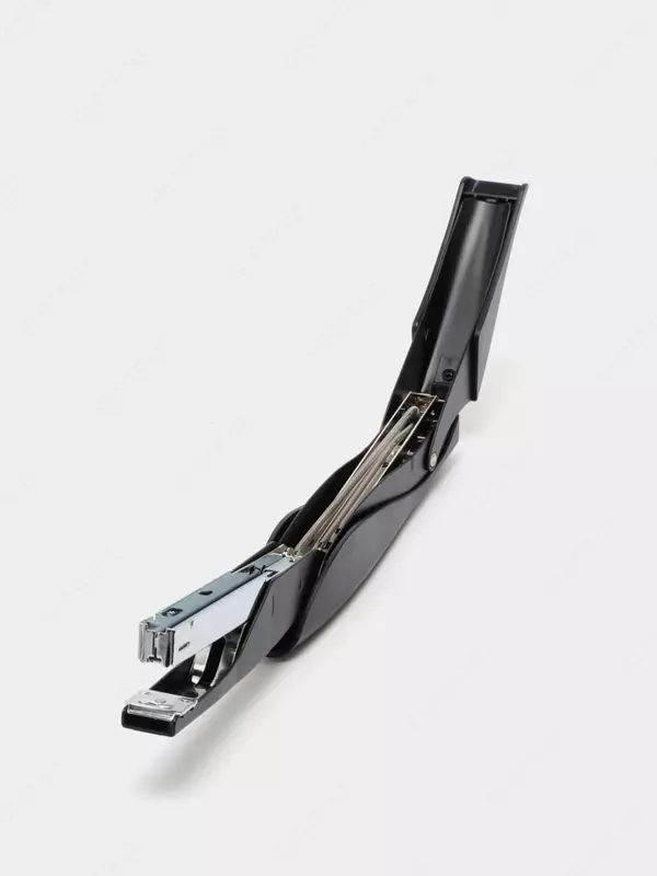   Канцелярский степлер-плоскогубцы Deli Expert  № 24/6  25 листов  карт. уп. (Арт.- 0349) Ассортимент