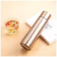   Deli vakuum termos-togaragi zanglamaydigan polat. Polat  0 45 l. Kart. (Sanat. - 17651-dgd) oltin