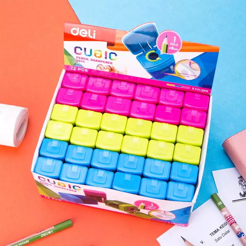  Plastik qalam otkir Deli kubik  1 teshik  d 8 mm  oram. displey (- 0574-modda) Pol. turli xil OOO Smart Choice Kans