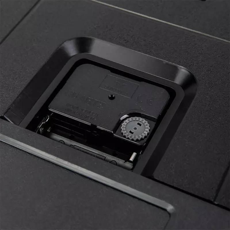   Кварцевые настенные часы (прямоугольные) Deli 36 x 38 см (Арт. - 8824) Черные