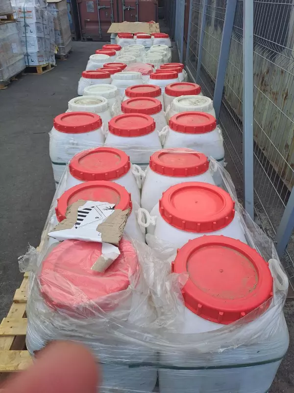 Таблетка для бассейна дезинфицирующая 3 в 1 с активным хлором 90%