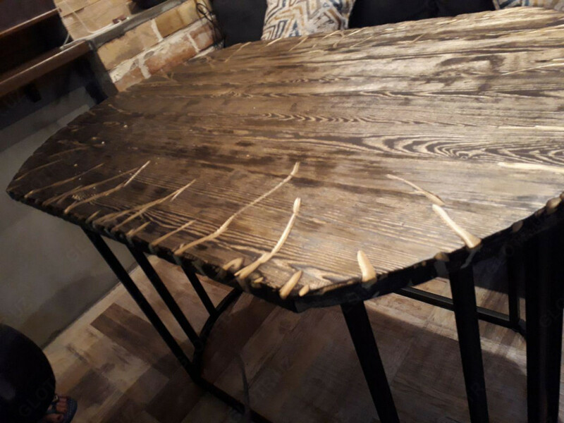 Стол деревянный в стиле Лофт на металлическом каркасе