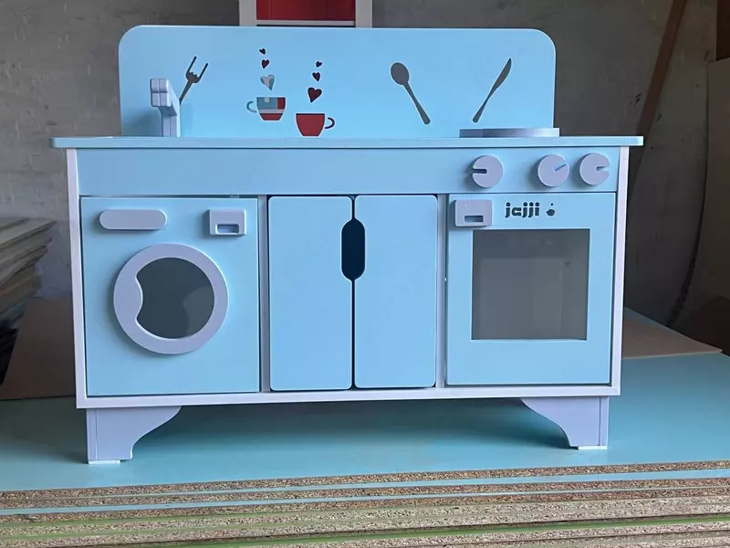 Детсккя игровая кухня