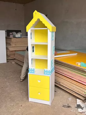 Bolalar uchun baland oyin maydonchasi (balandligi 180 sm). MINORA modeli kichik № 2b
