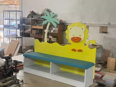 Детская дизайнерская скамья с полкой (длина 130 см). Модель "SIMBA" № 4 - 850 000 сум / упак