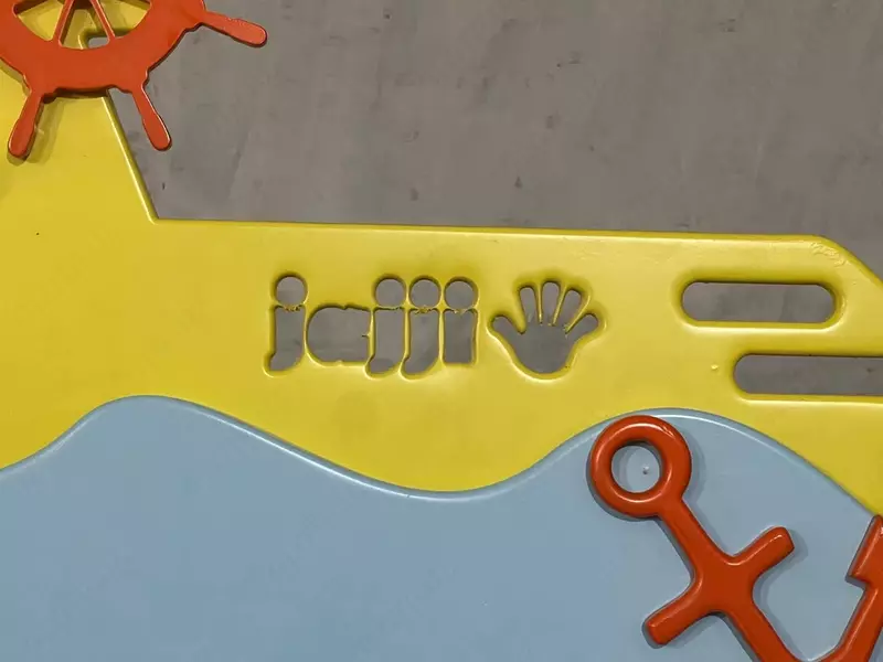 Детская дизайнерская кровать (4 яруса). Модель № 5 "АКВАРИУМ" - OOO "HIGH TECH"