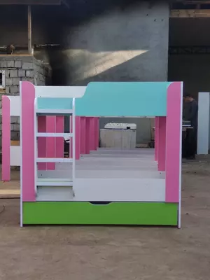 Детская дизайнерская кровать (3 яруса). Модель № 8 "Цветное ассорти"