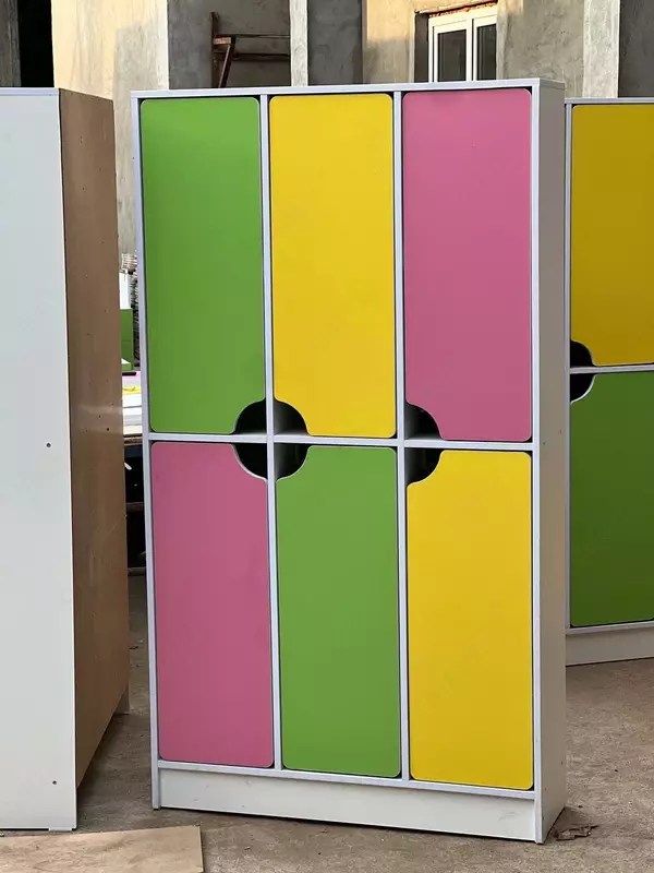 Детский дизайнерский цветной шкаф (2 яруса