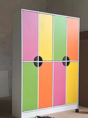 Детский дизайнерский цветной шкаф (2 яруса